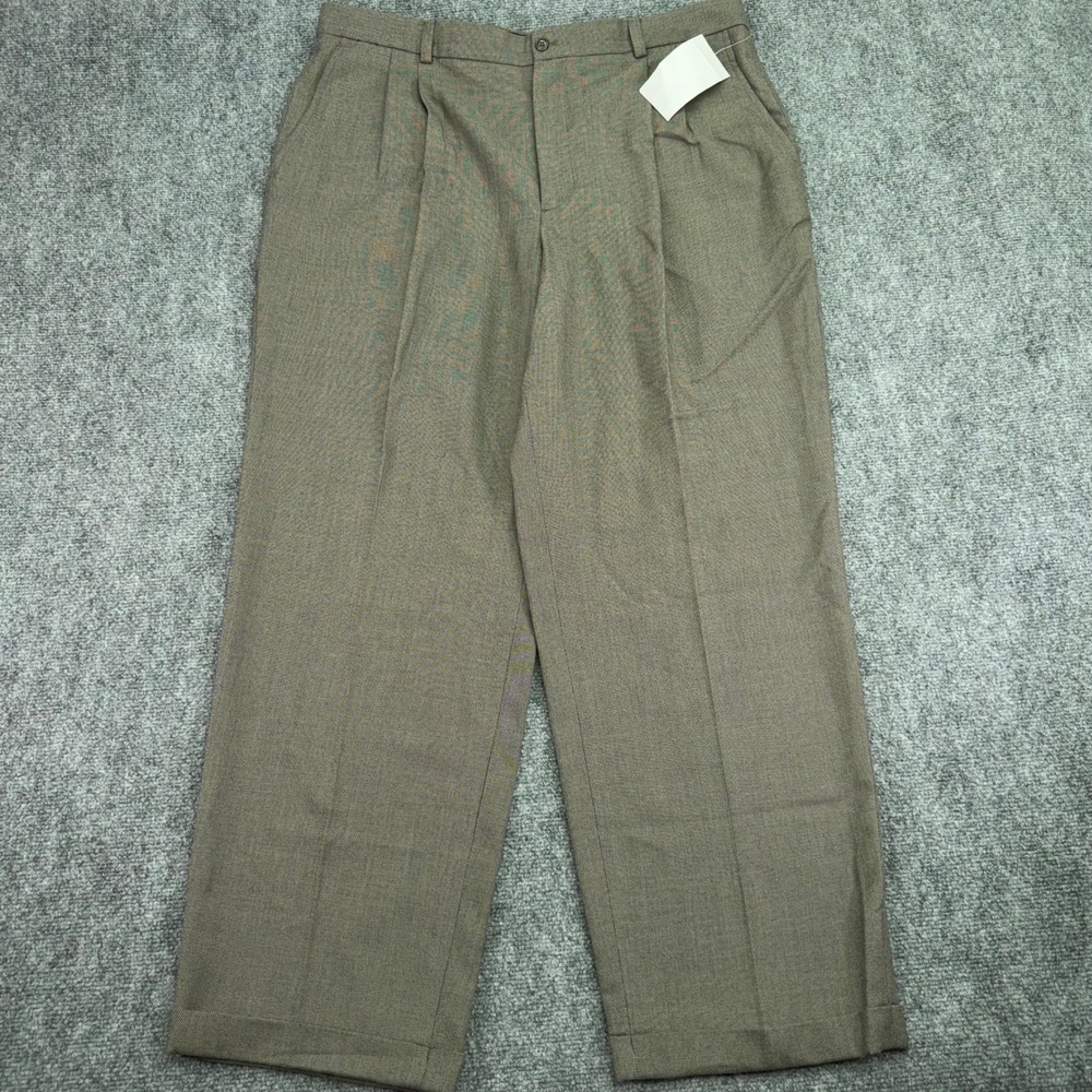 Axcess Dress Pants Men's 40x30 Brown Pleated Cuffed Poly Rayon Washable NWT